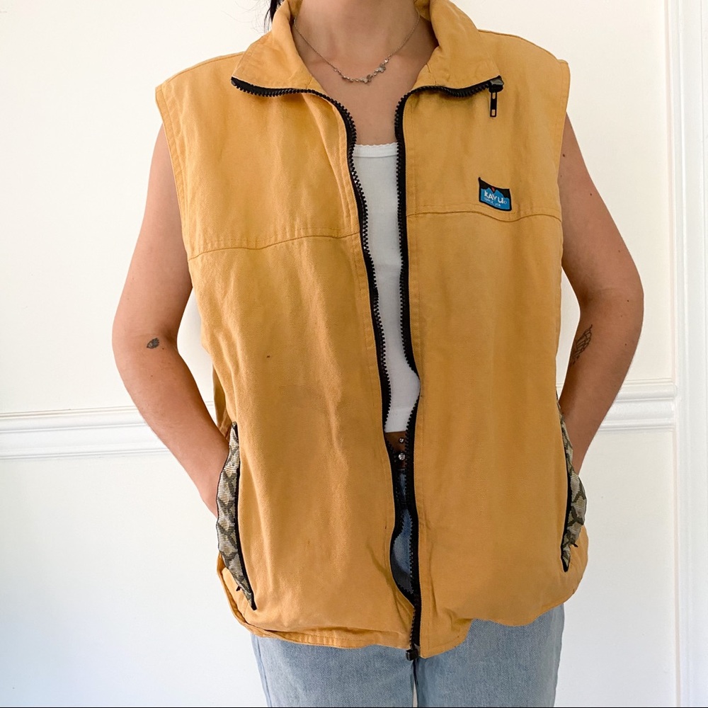 KAVU mens yellow vest! Can be unisex